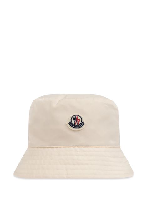 Cappello Bucket In Gabardine Bianco Avorio Con Logo MONCLER ENFANT | 954-3B00012 0U28220P